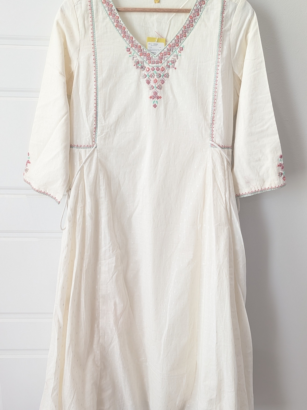 "Kurta Set" Ivory Embroidered V-Neck Tunic Dress